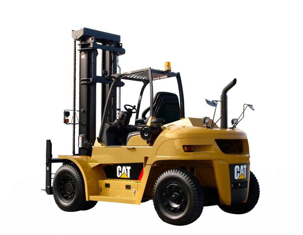 Дизельный погрузчик Cat DP135NM