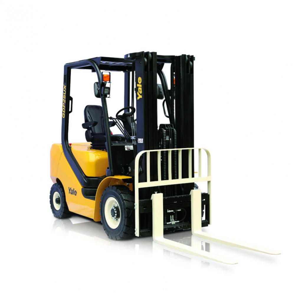 Вилочный погрузчик Yale GTP35UX
