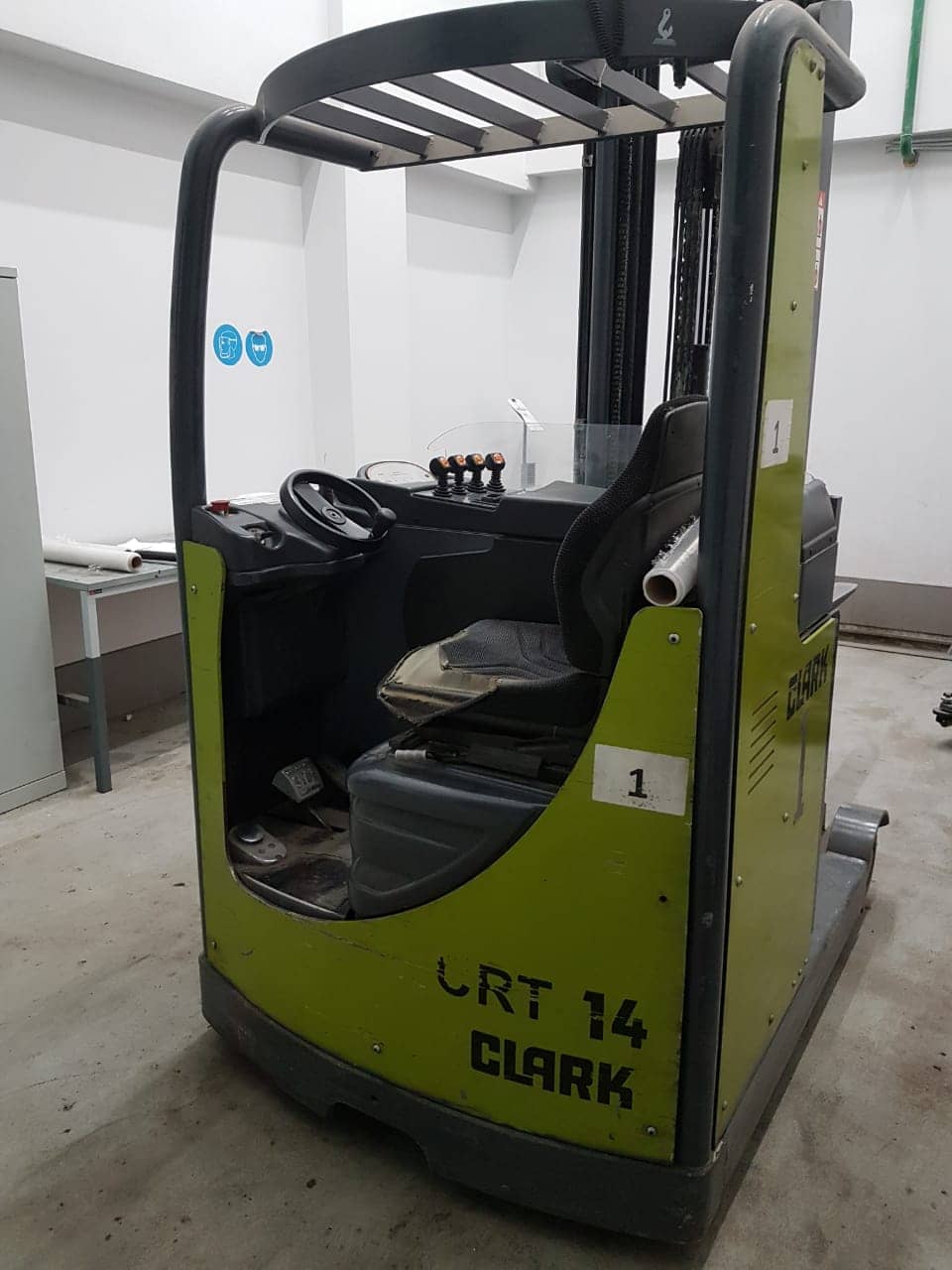 Электрический ричтрак clark crt 14